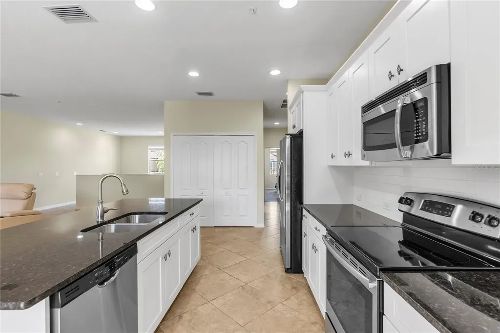 8141 Miramar Way Lakewood Ranch FL 34202