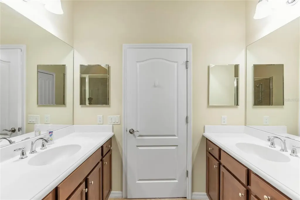 8141 Miramar Way Lakewood Ranch FL 34202