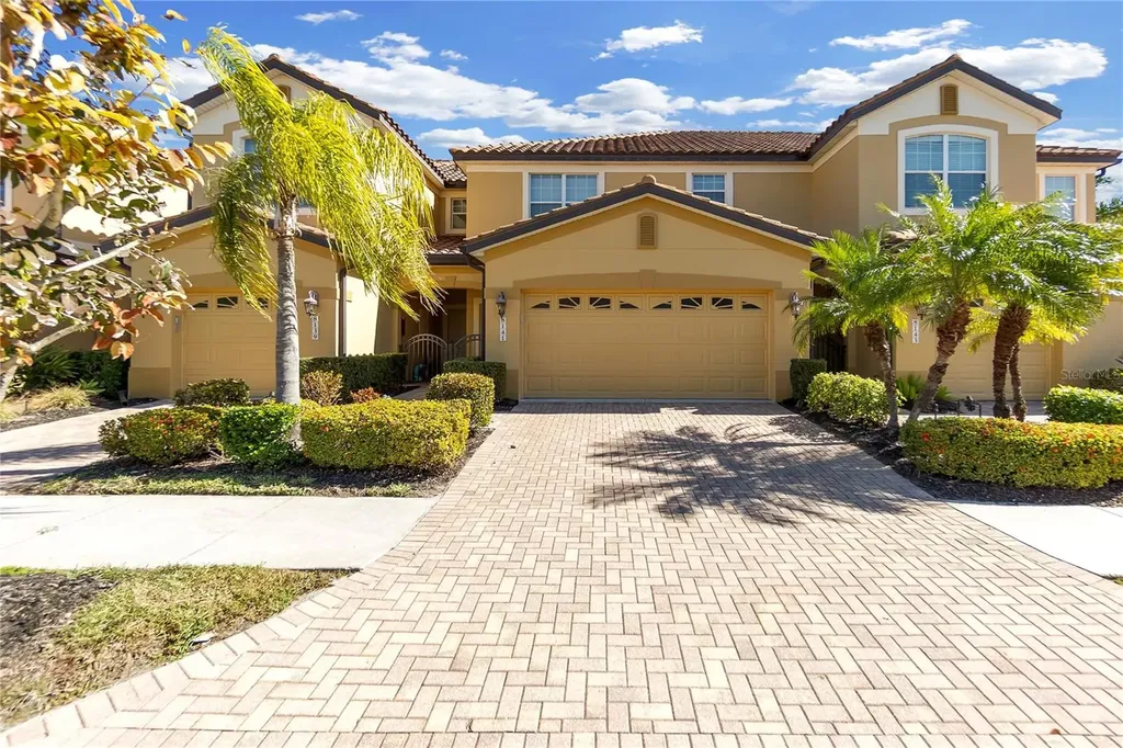 8141 Miramar Way Lakewood Ranch FL 34202