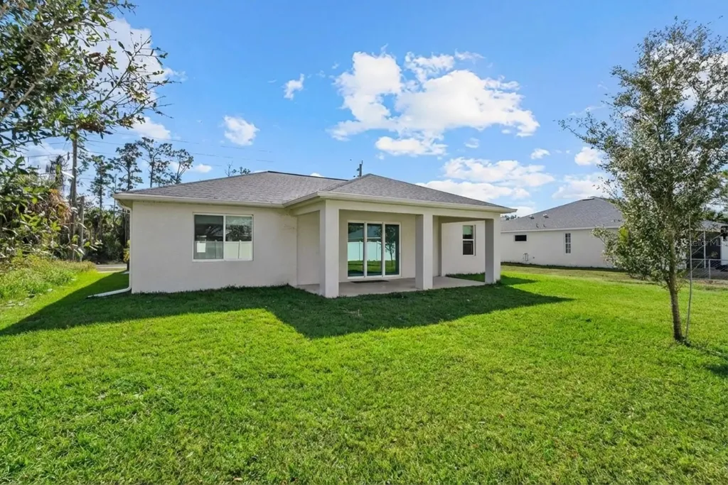 2711 Atwater Drive North Port FL 34288