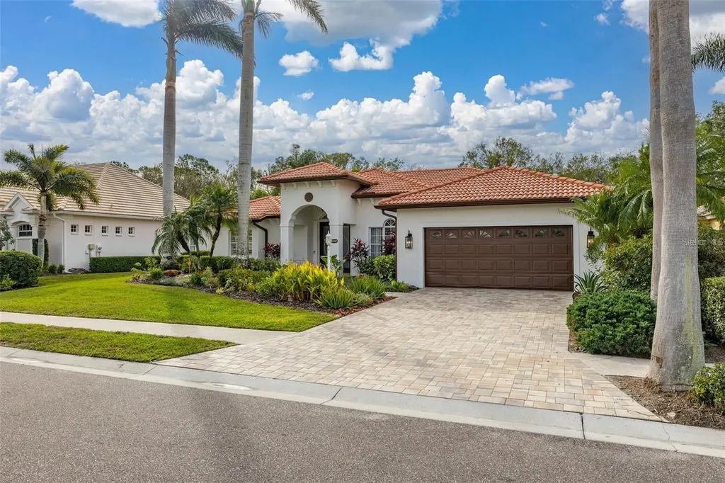 6720 The Masters Avenue Lakewood Ranch FL 34202