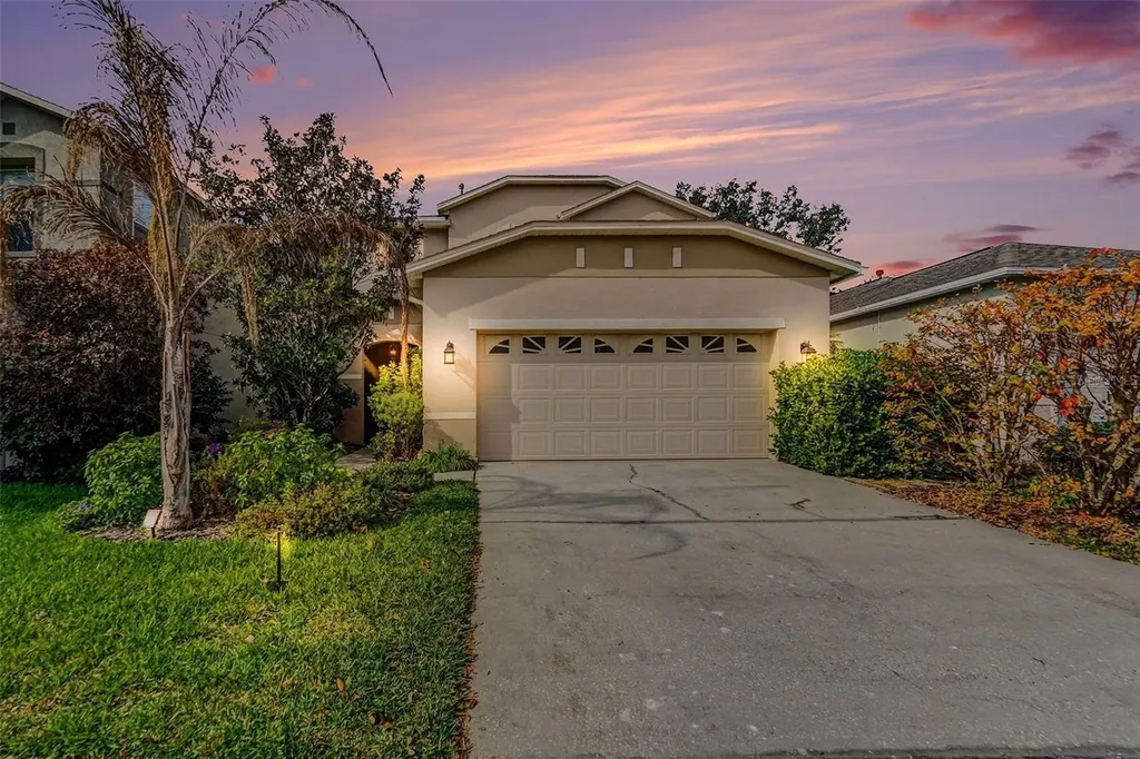 2449 Silvermoss Drive Wesley Chapel FL 33544