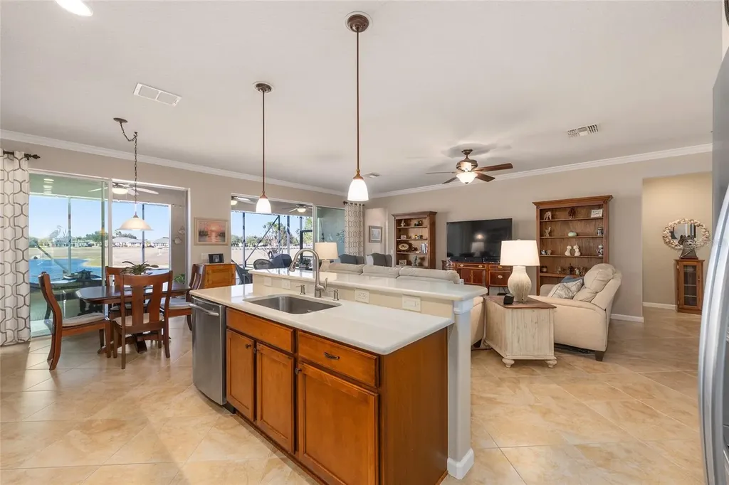9823 SW 72nd Lane Ocala FL 34481
