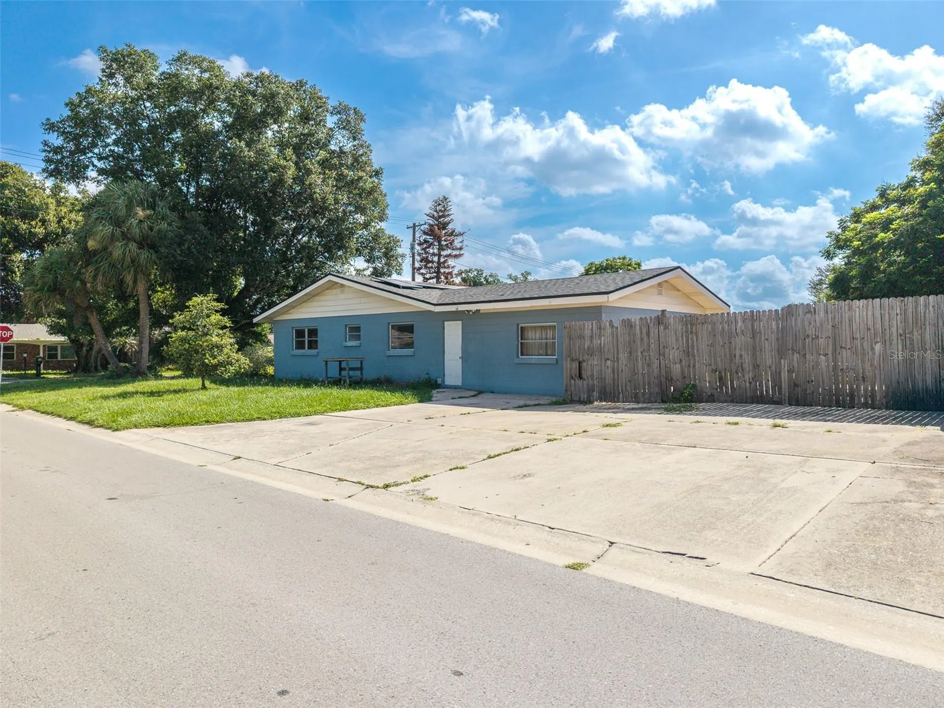 1500 Avenue H NE Winter Haven FL 33881