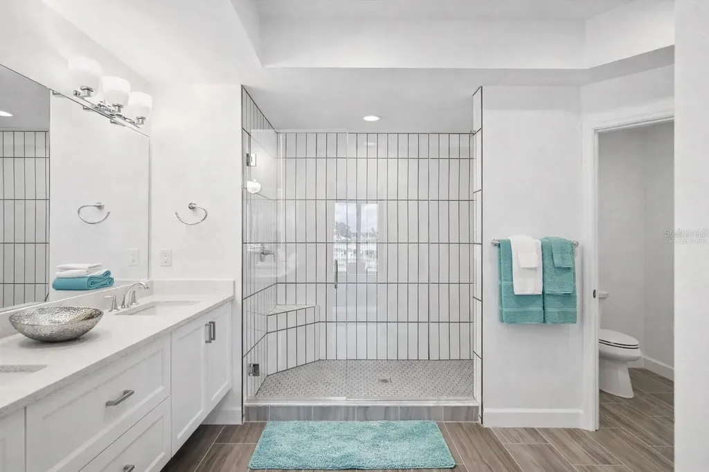 125 Island Way Clearwater Beach FL 33767