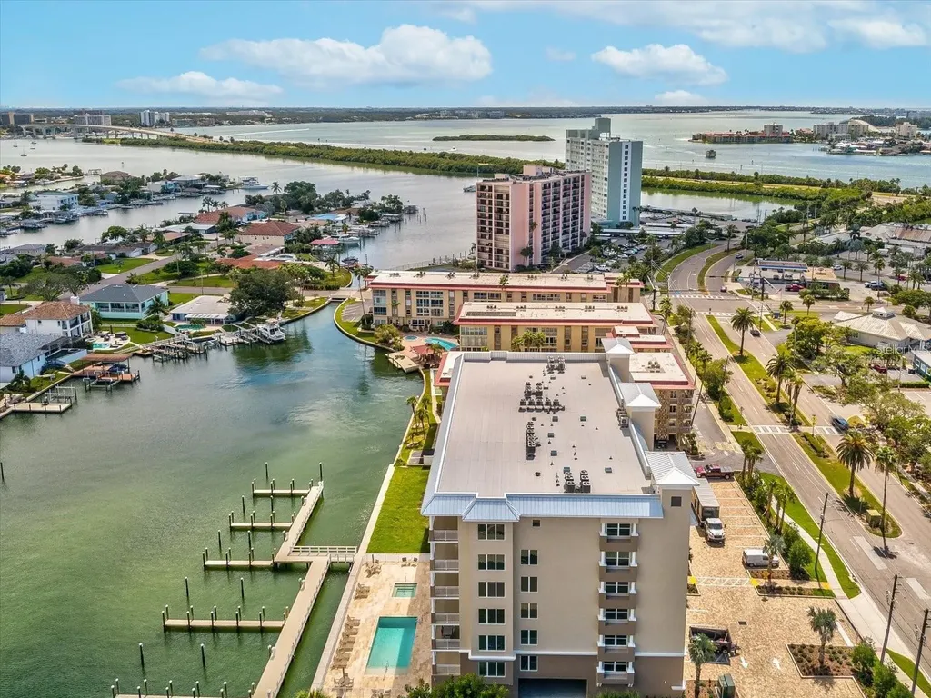 125 Island Way Clearwater Beach FL 33767