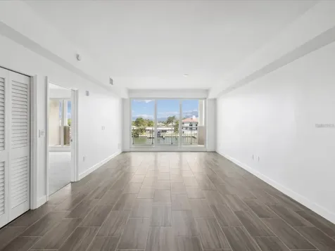 125 Island Way Clearwater Beach FL 33767