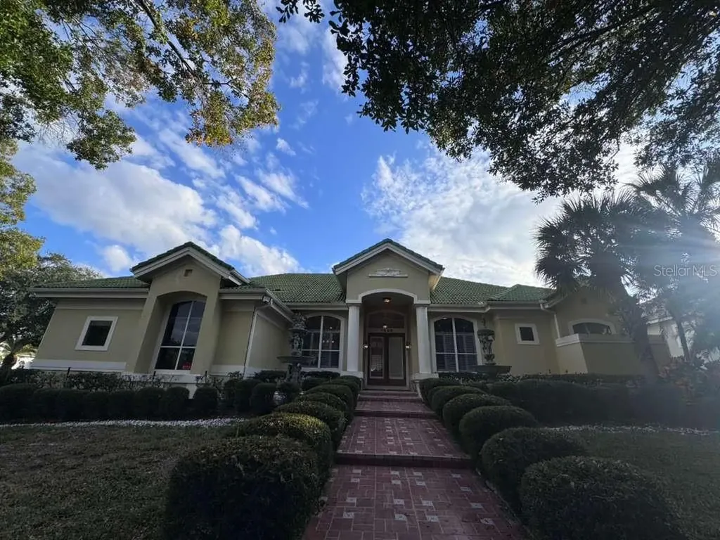 7600 Debeaubien Drive Orlando FL 32835