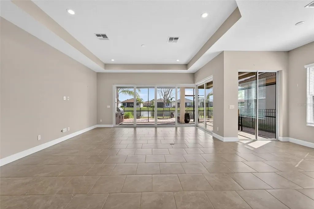 15512 Corona Del Mar Drive Wimauma FL 33598