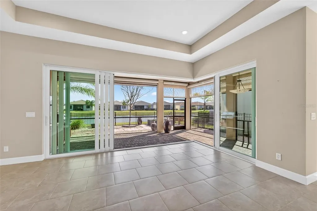 15512 Corona Del Mar Drive Wimauma FL 33598