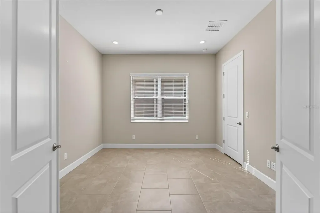15512 Corona Del Mar Drive Wimauma FL 33598
