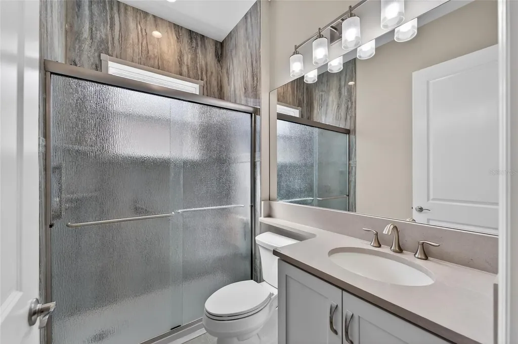15512 Corona Del Mar Drive Wimauma FL 33598