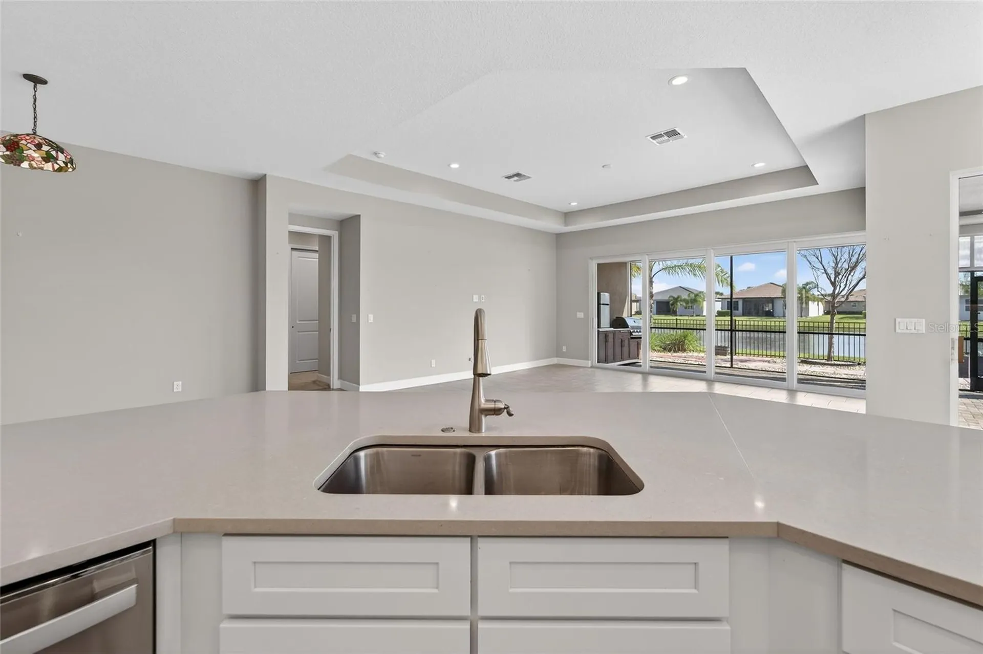 15512 Corona Del Mar Drive Wimauma FL 33598