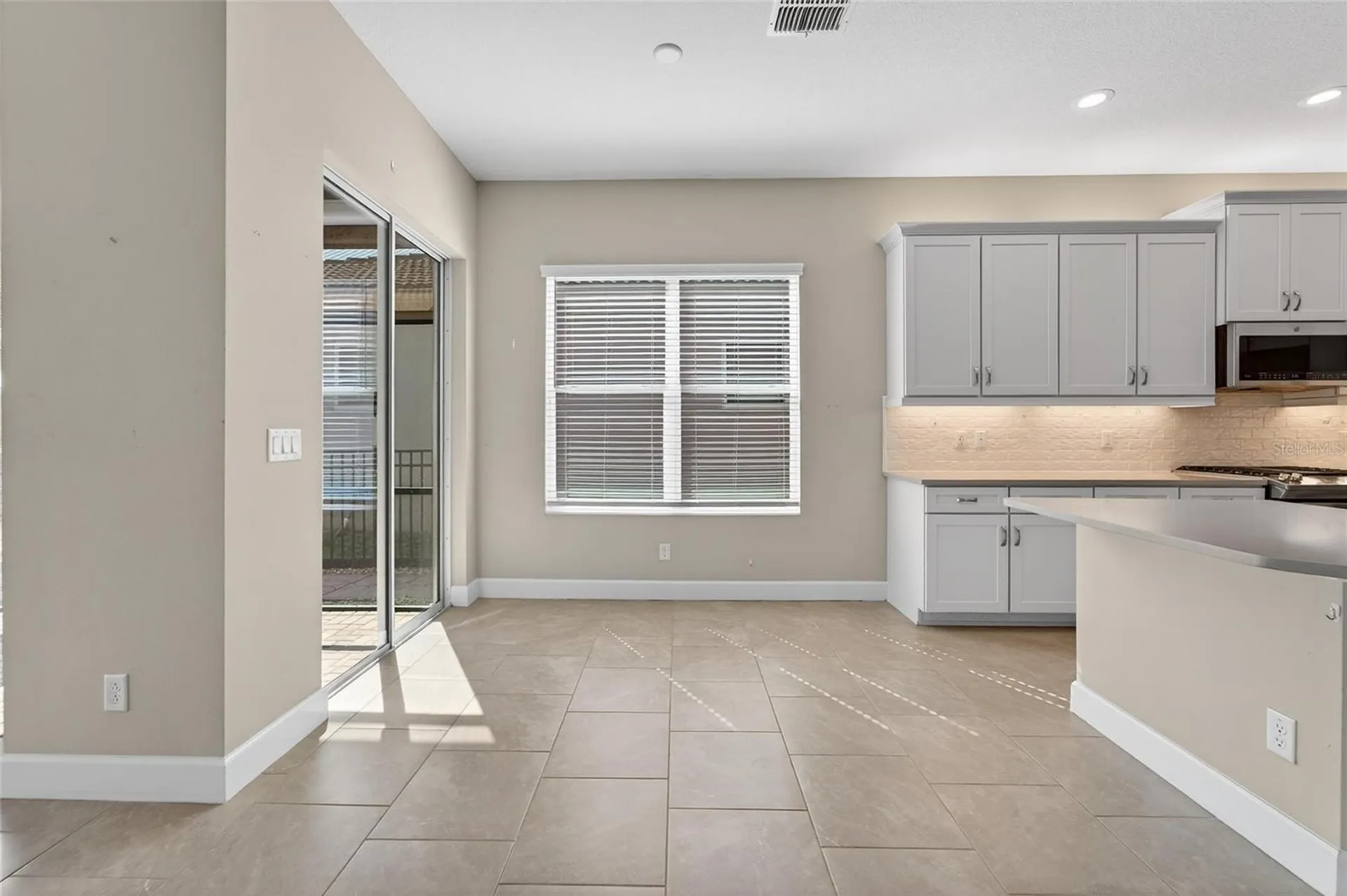 15512 Corona Del Mar Drive Wimauma FL 33598