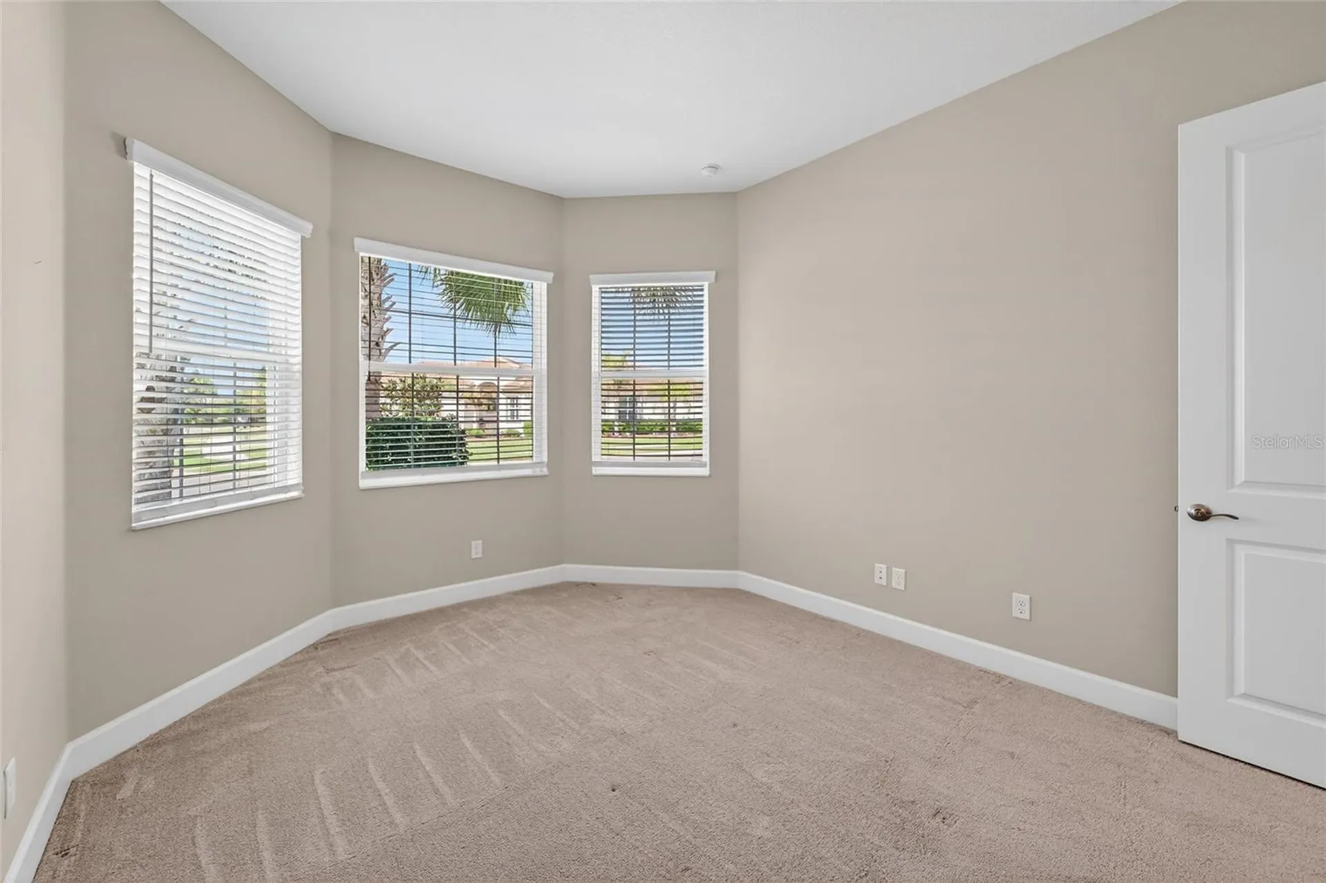 15512 Corona Del Mar Drive Wimauma FL 33598
