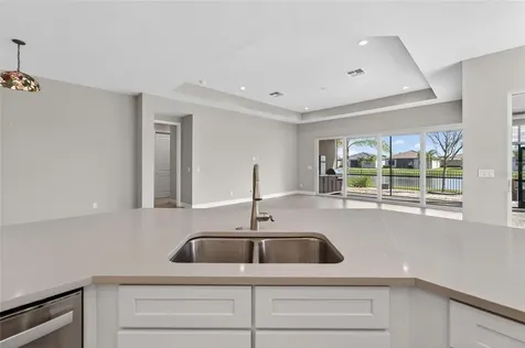 15512 Corona Del Mar Drive Wimauma FL 33598
