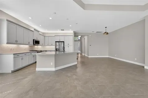 15512 Corona Del Mar Drive Wimauma FL 33598
