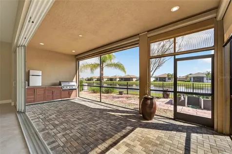 15512 Corona Del Mar Drive Wimauma FL 33598