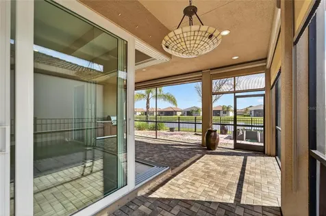 15512 Corona Del Mar Drive Wimauma FL 33598