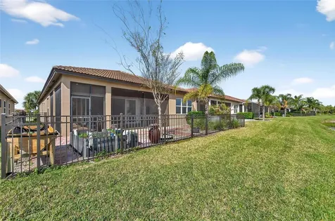 15512 Corona Del Mar Drive Wimauma FL 33598