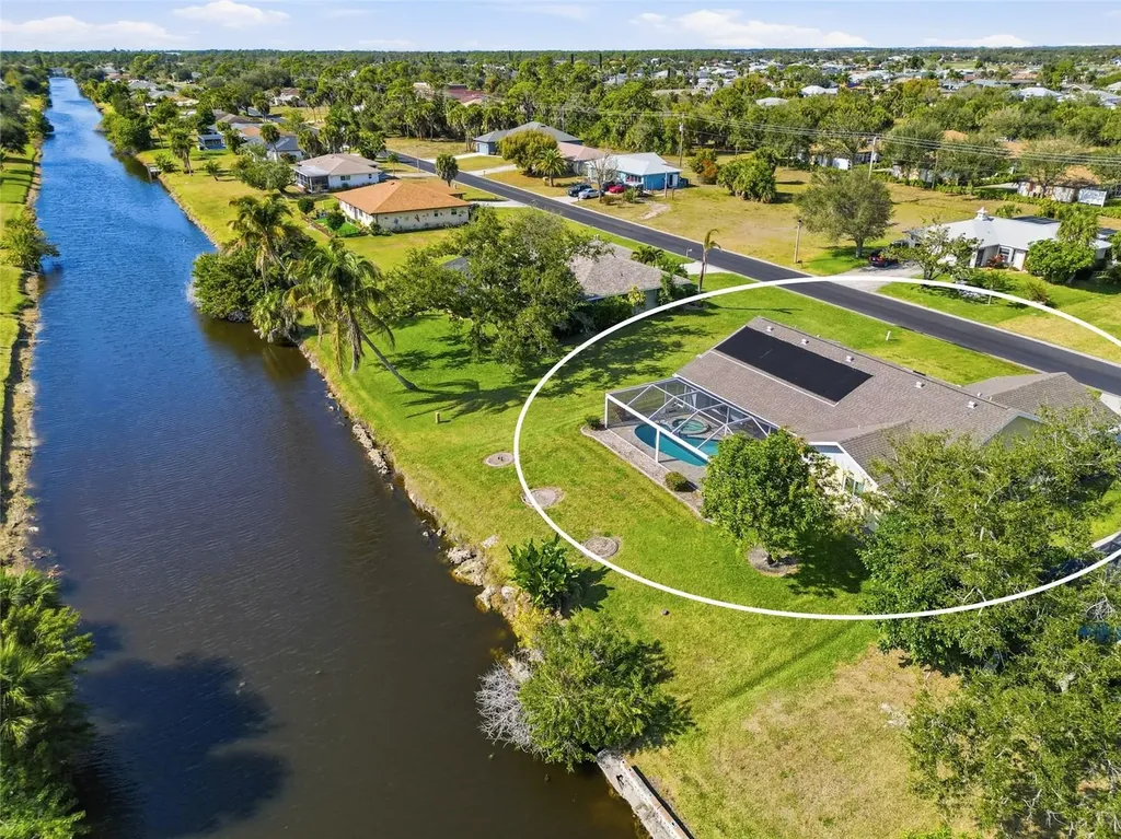 208 Annapolis Lane Rotonda West FL 33947
