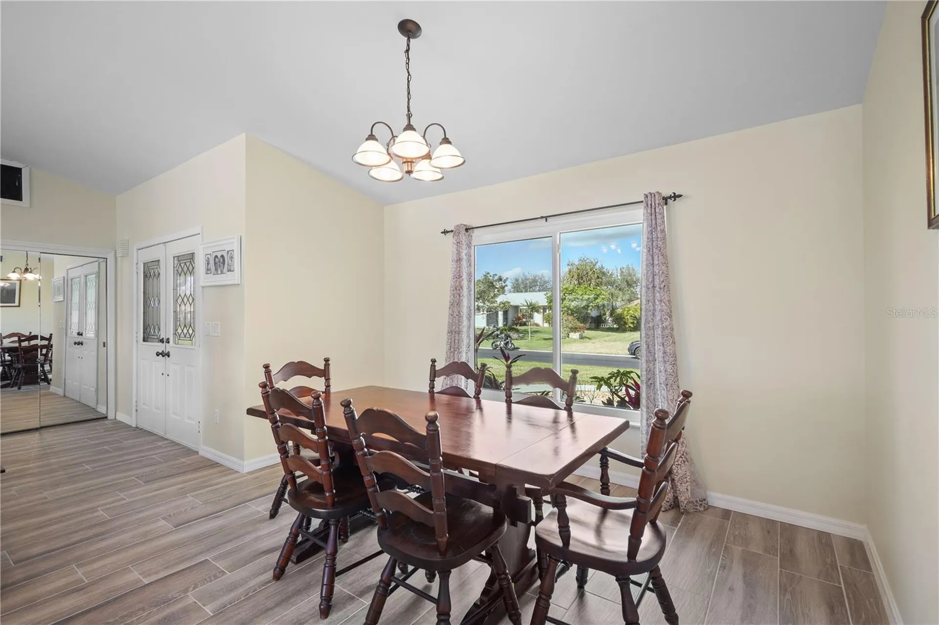 208 Annapolis Lane Rotonda West FL 33947