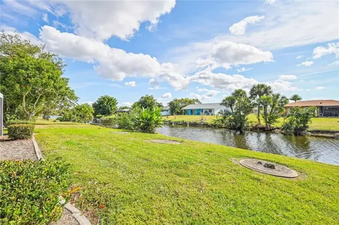 208 Annapolis Lane Rotonda West FL 33947
