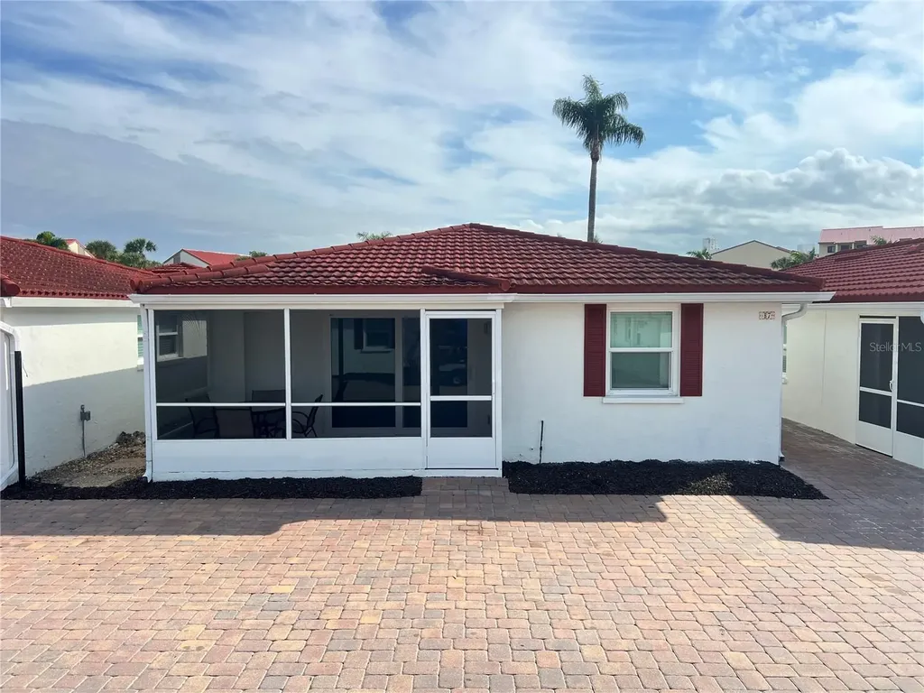6154 Midnight Pass Road Sarasota FL 34242