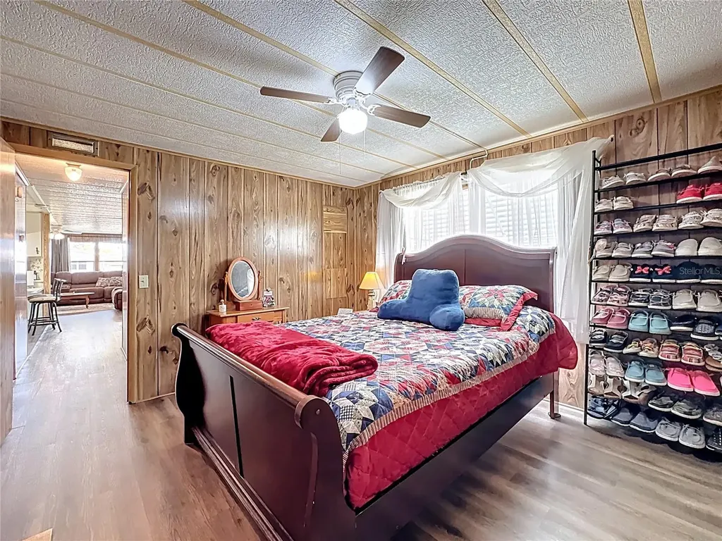 1311 Mohawk Circle Tavares FL 32778