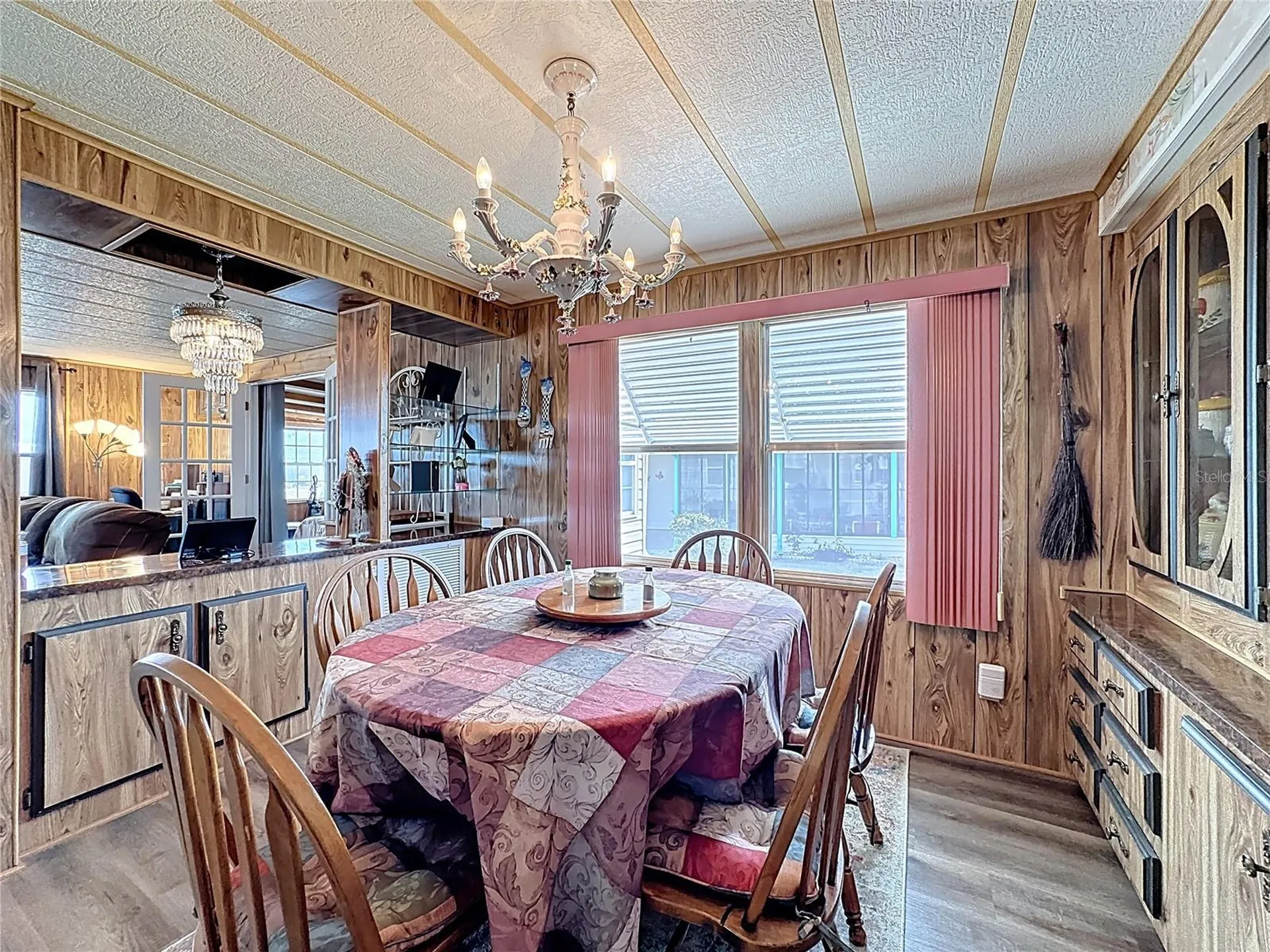 1311 Mohawk Circle Tavares FL 32778
