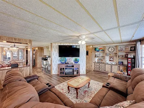 1311 Mohawk Circle Tavares FL 32778