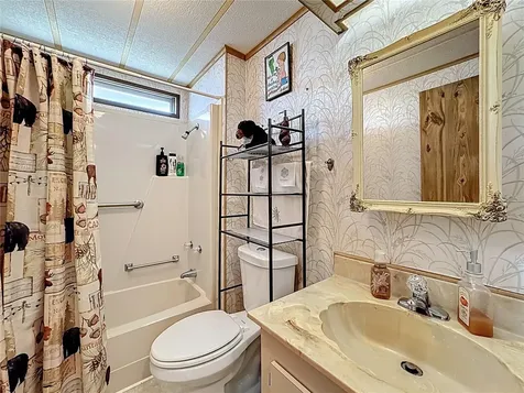 1311 Mohawk Circle Tavares FL 32778