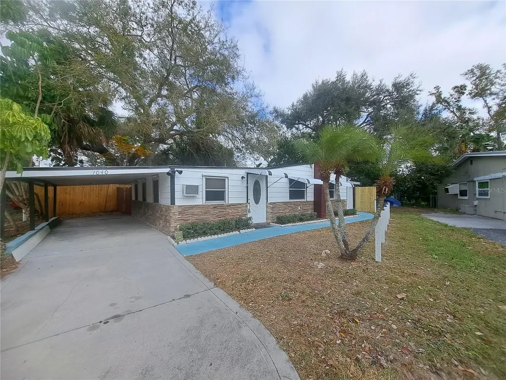 1040 65th Street S South Pasadena FL 33707