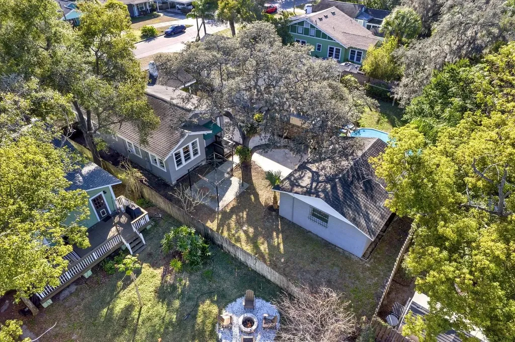 1414 E Paris Street Tampa FL 33604