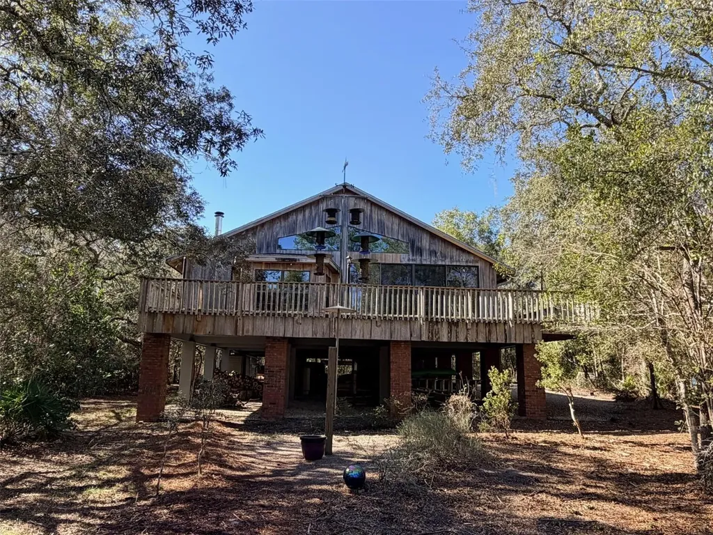 127 SE 930 Street Old Town FL 32680
