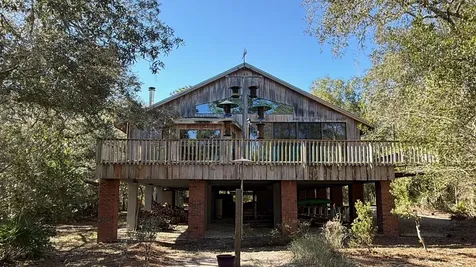 127 SE 930 Street Old Town FL 32680