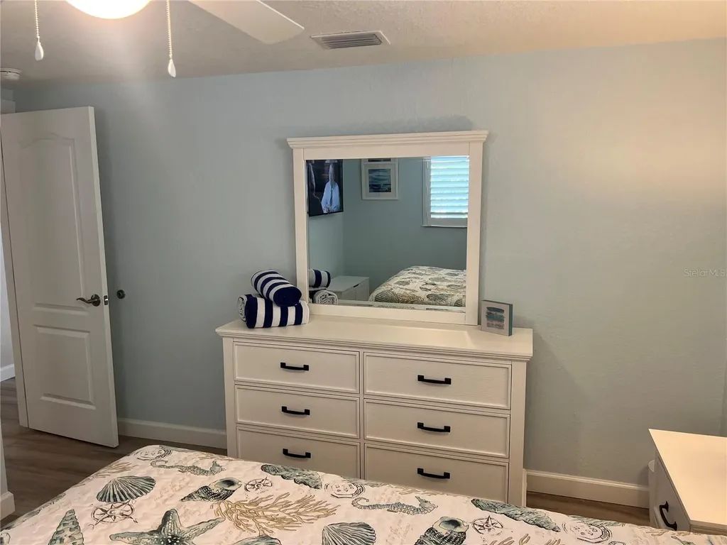 6154 Midnight Pass Road Sarasota FL 34242