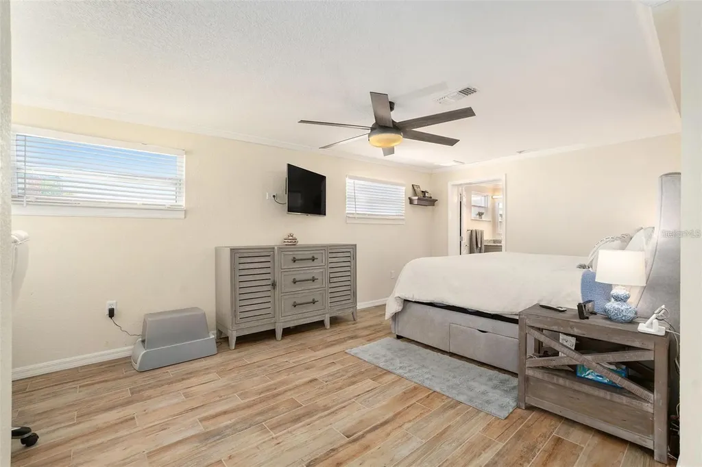 13401 Neptune Drive Hudson FL 34667