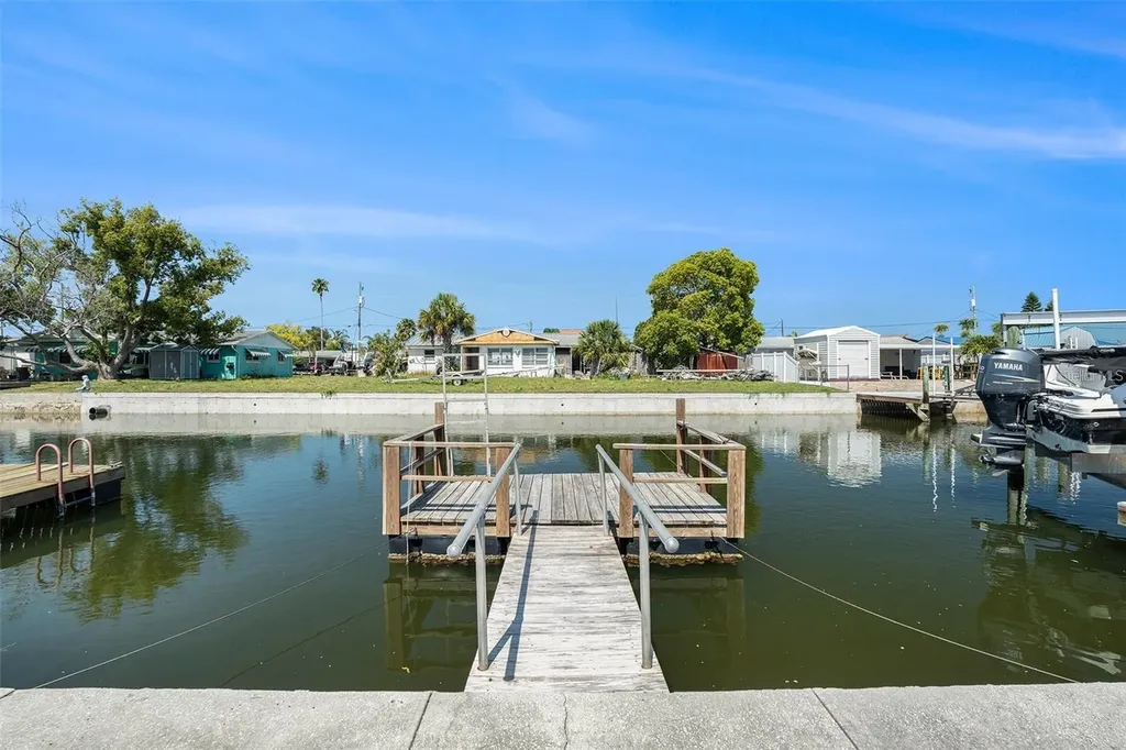 13401 Neptune Drive Hudson FL 34667