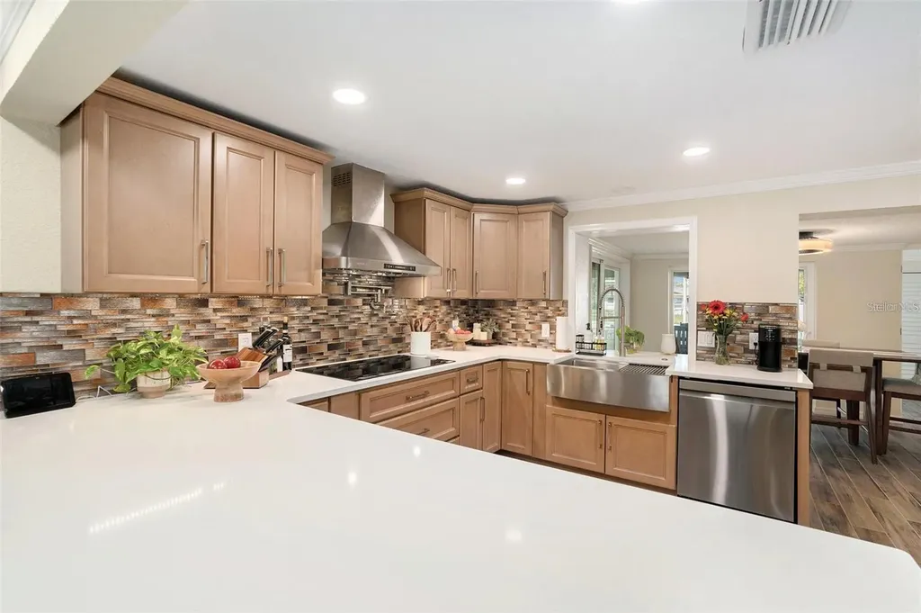 13401 Neptune Drive Hudson FL 34667