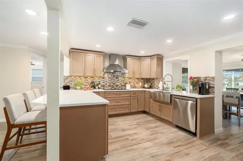 13401 Neptune Drive Hudson FL 34667