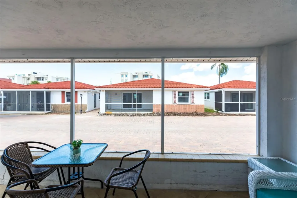 6154 Midnight Pass Road Sarasota FL 34242