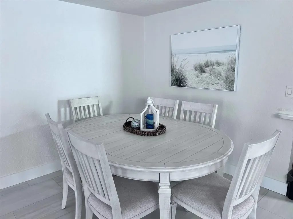 6154 Midnight Pass Road Sarasota FL 34242