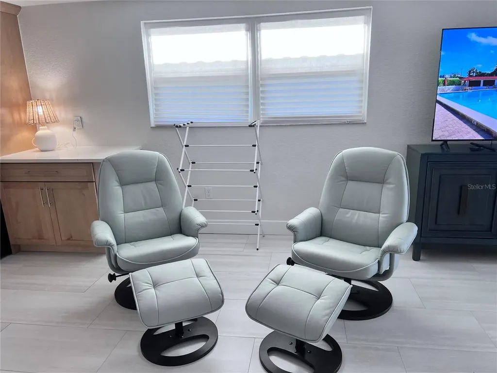 6154 Midnight Pass Road Sarasota FL 34242