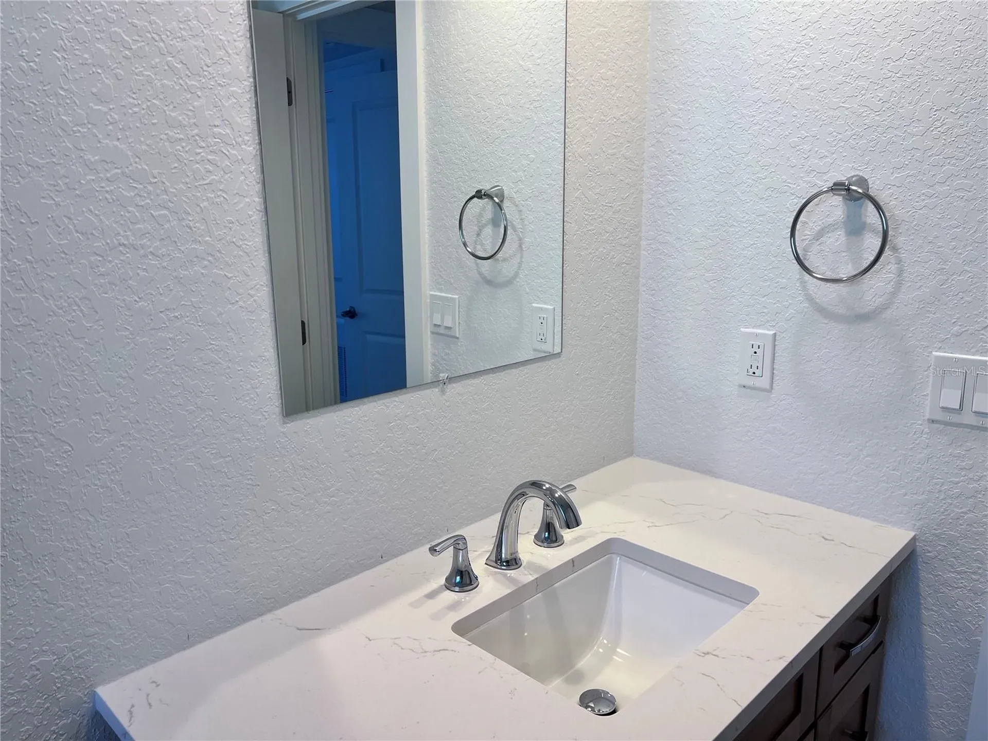 6154 Midnight Pass Road Sarasota FL 34242