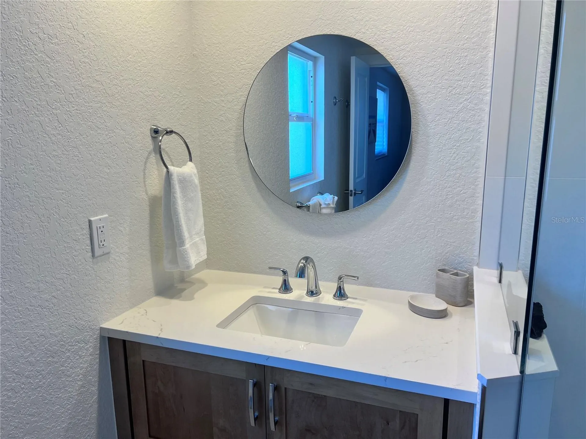 6154 Midnight Pass Road Sarasota FL 34242