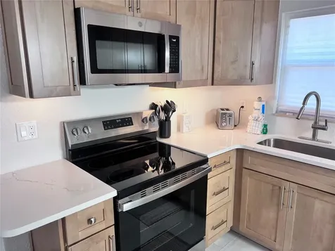 6154 Midnight Pass Road Sarasota FL 34242