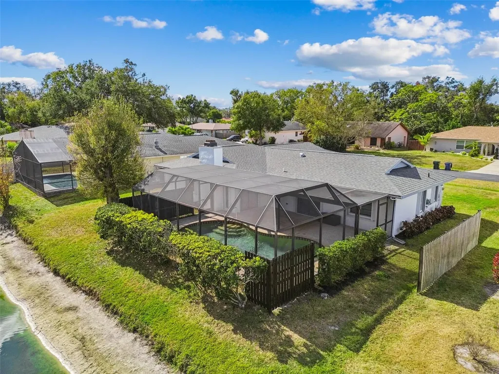 4423 Meadow Creek Circle Sarasota FL 34233