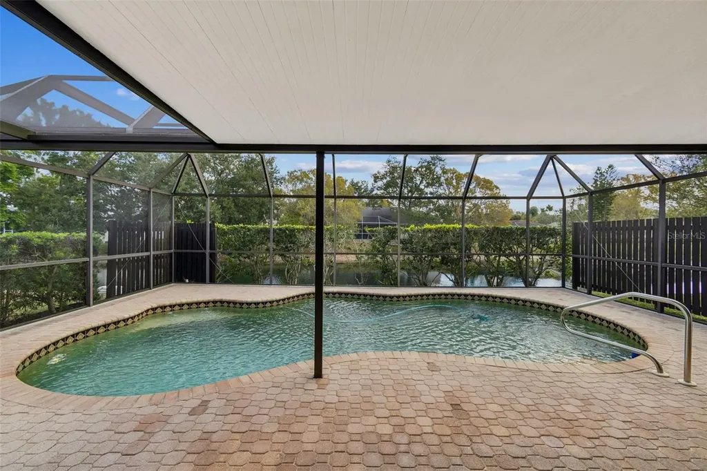 4423 Meadow Creek Circle Sarasota FL 34233