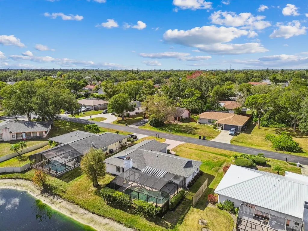 4423 Meadow Creek Circle Sarasota FL 34233